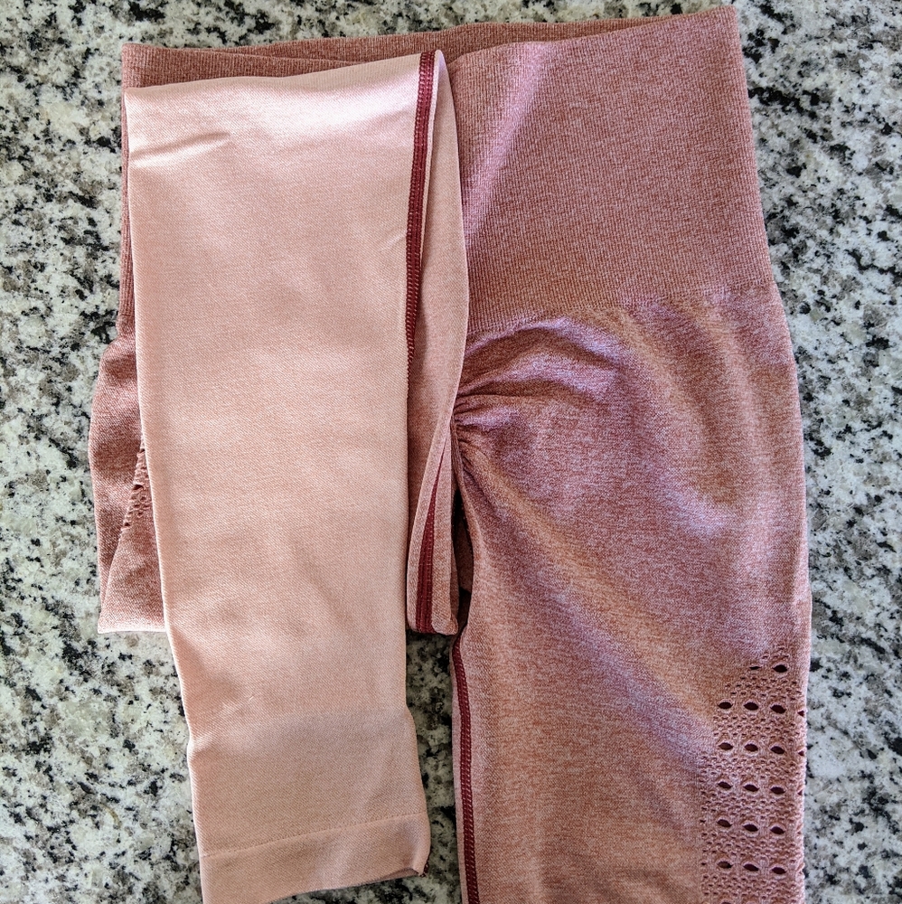 Curves n Combatboots Seamless Leggings